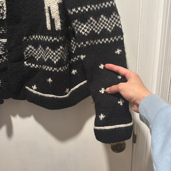 THE GREAT reindeer lodge cardigan sweater - Picture 9 of 9